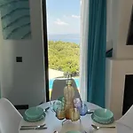بيت للعطل Mit Privaten Pools Und Meerblick By Interhome مدينة سكياثوس