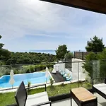 بيت للعطل Mit Privaten Pools Und Meerblick By Interhome