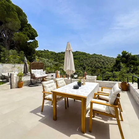 Mit Privaten Pools Und Meerblick By Interhome بيت للعطل مدينة سكياثوس