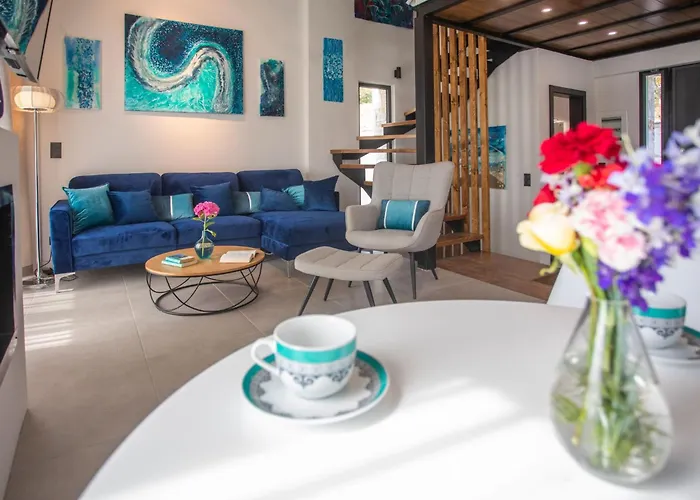 Mit Privaten Pools Und Meerblick By Interhome * 스키아토스 타운