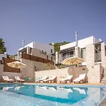 Mit Privaten Pools Und Meerblick By Interhome * Skiathos-stad